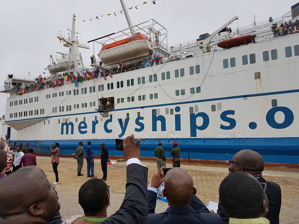 Mercy Ships : le Cameroun félicite et dit merci