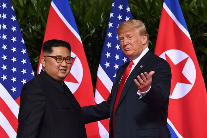 Singapour: Donald Trump prêt à inviter Kim Jong-un à Washington