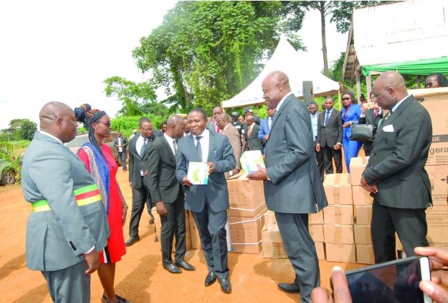 Energie : Plus de 100 localités rurales désormais connectées à l’énergie électrique