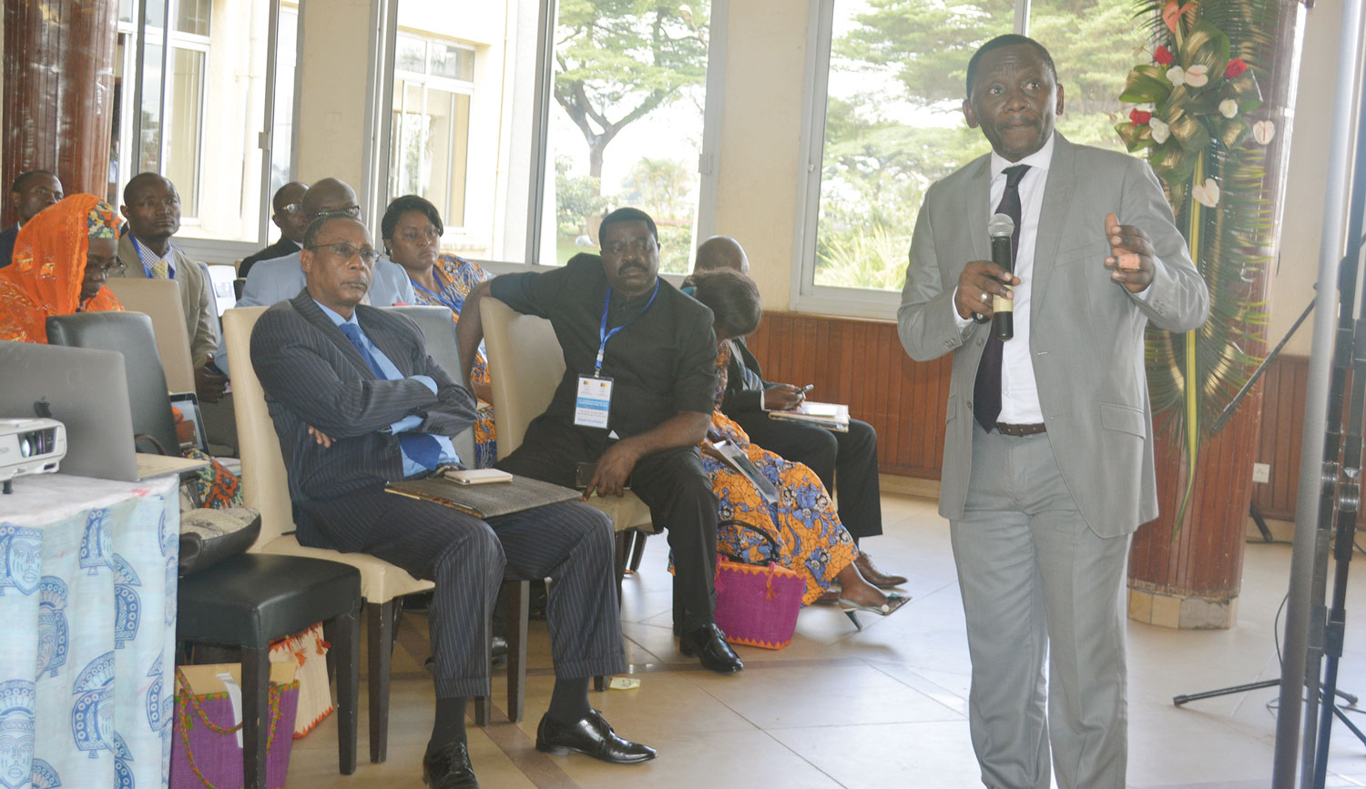 Politique du livre unique: Concertation entre le MINEDUB et les acteurs privés