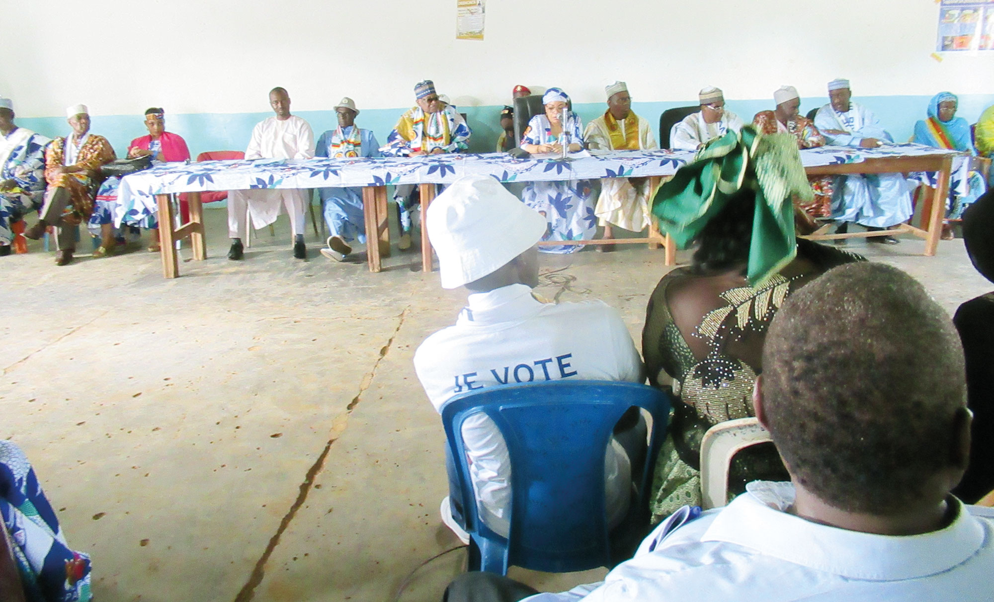 Présidentielle 2018: démonstration de force d’Aminatou Ahidjo