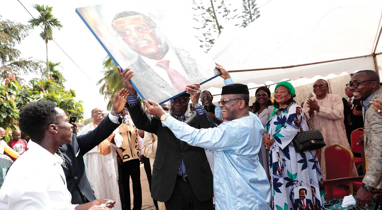 Le Premier Ministre en communion avec les populations de Mvog Abang