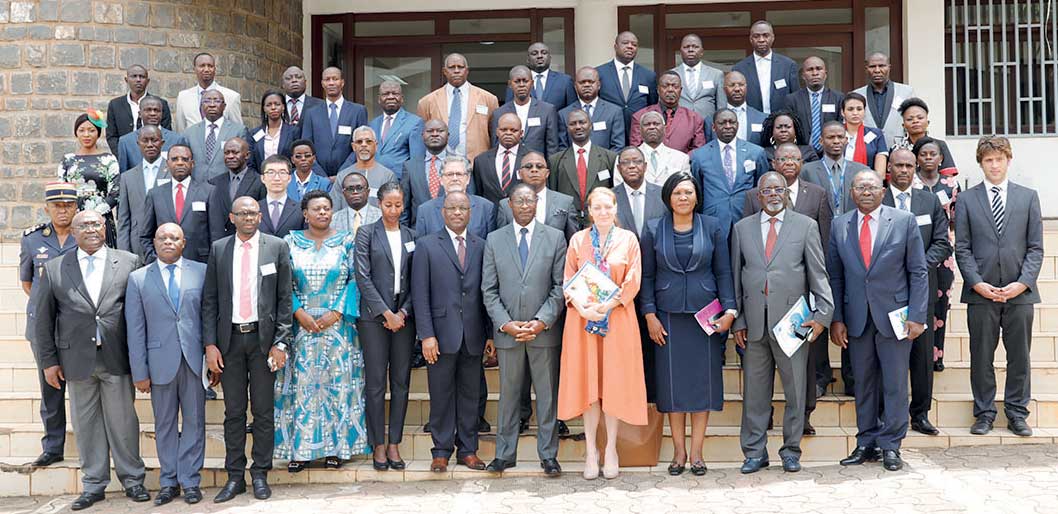 Trafic illicite des armes en Afrique centrale : le défi de la maîtrise examiné