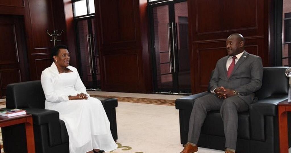 Burundi : le chef de l’État reçoit Madame Denise Nkurunziza