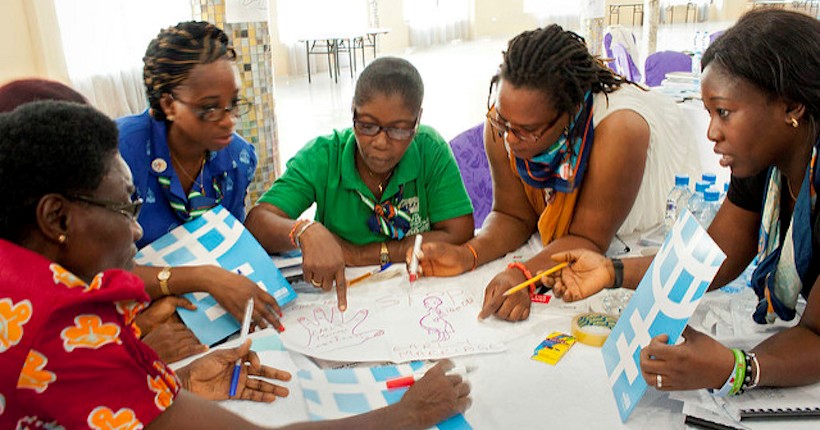 Société : La Zambie accorde des congés aux femmes ayant des règles douloureuses!