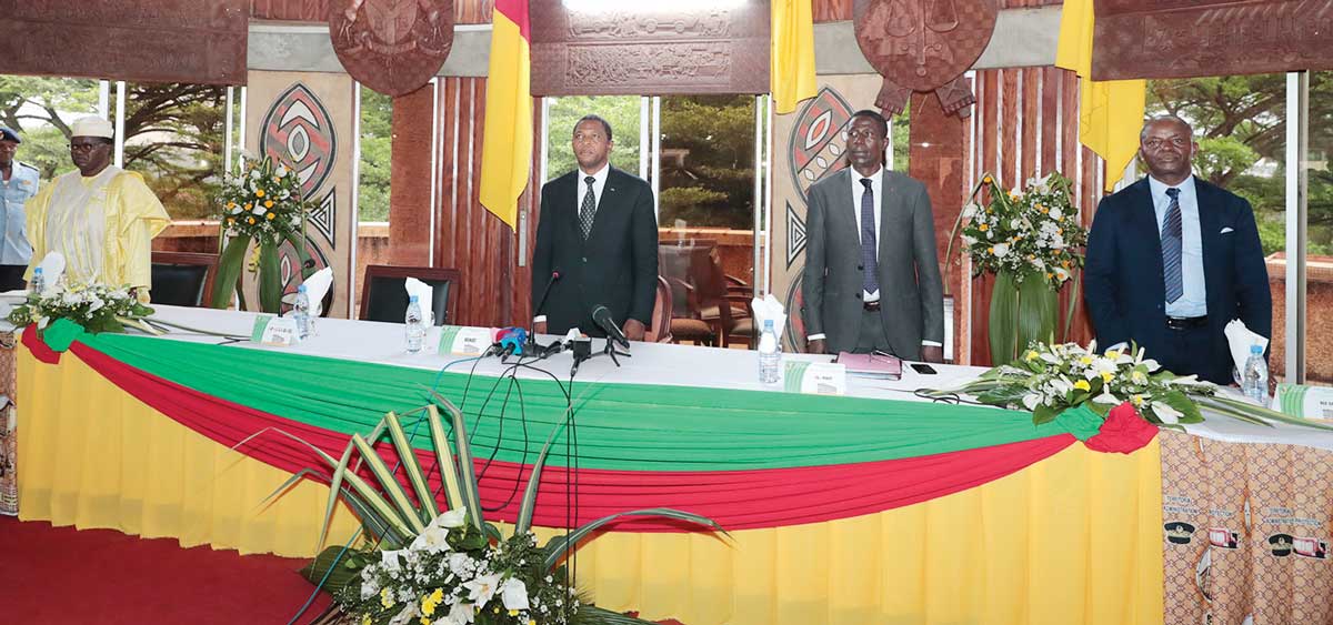 Administration territoriale: assurer la sécurité pour les fêtes et les élections