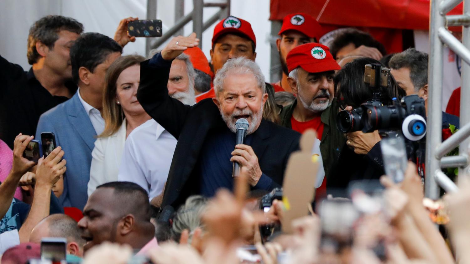 Luiz Inacio Lula da Silva : « je suis de retour pour reconstruire le pays »