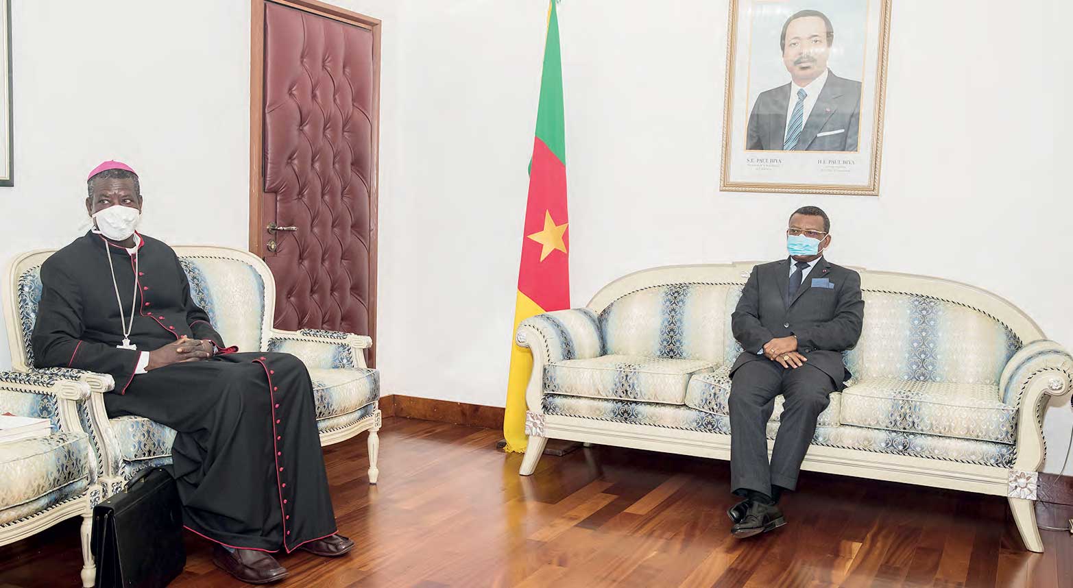 Lutte contre le Corona virus : le gouvernement appuie le traitement de Mgr Kleda