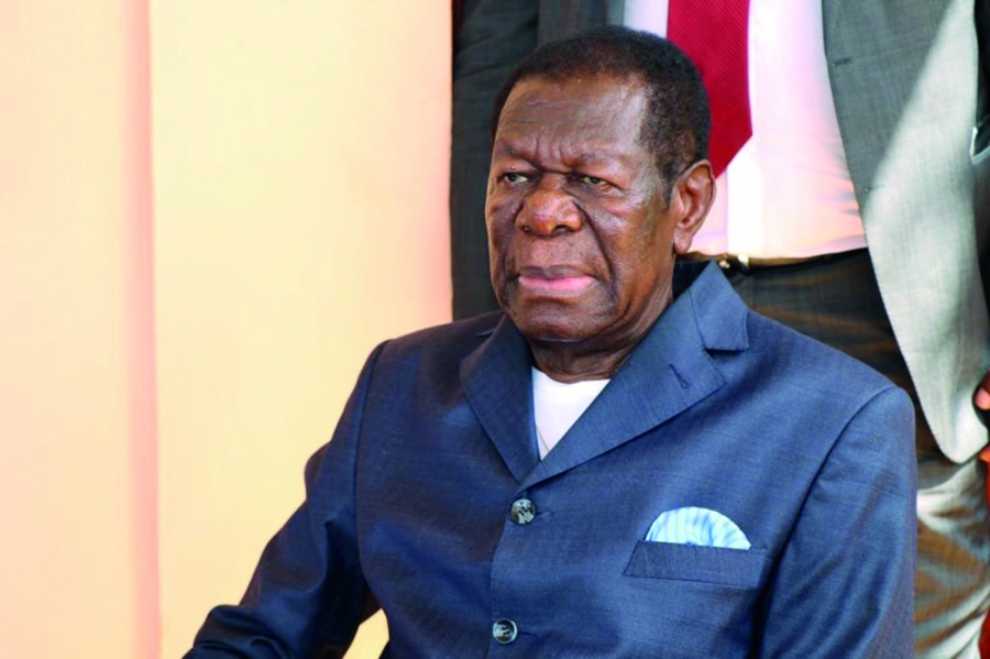 Obsèques de Victor Fotso : Un téléphone portable inséré dans son cercueil