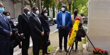 Manu Dibango: Hommage du couple présidentiel et de la patrie tout entière