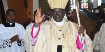 Archidiocèse de Yaoundé: Mgr Jean Mbarga dans le viseur de prédateurs fonciers
