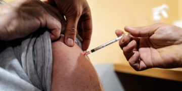 COVID-19 en Norvège Que sait-on des 33 personnes décédées après le vaccin ?