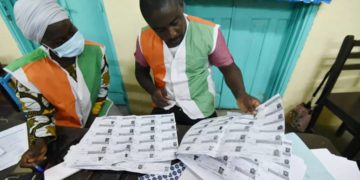 Législatives en Côte d’Ivoire : Le pouvoir et l’opposition revendiquent la victoire