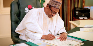 Nigeria: Muhammadu Buhari limoge le chef de la police