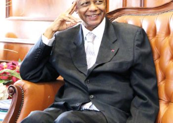 Alim Ayatou: Hommage de la nation au monarque et homme d’Etat