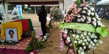 Jacqueline Koung à Bessiké: Grand cordon de l’Ordre du Mérite camerounais