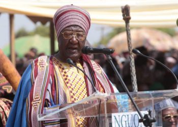 Nécrologie : Décès du sultan Njoya