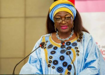 Cameroun : Célestine Ketcha Courtès sert une demande d’explication au préfet du Ndé