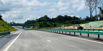 Travaux Publics – Mise en service provisoire de l’autoroute Kribi-Lolabe fixée à Décembre 2021