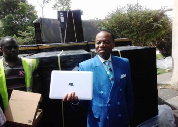 Numérique : Les ordinateurs de « Paul Biya » introduits au marché noir centrafricain