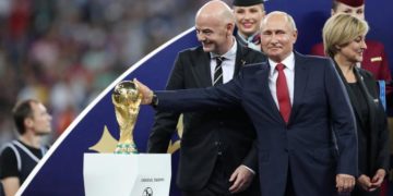 Qatar 2022 : la FIFA exclut la Russie