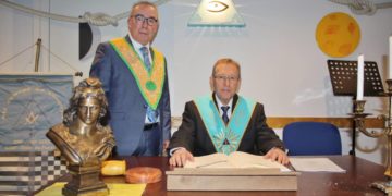 Présidentielle 2022 : Le Grand Orient de France plébiscite Emmanuel Macron