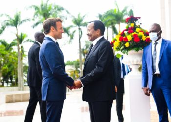 Paul Biya et Emmanuel Macron : l’essentiel du tête-à-tête de Yaoundé