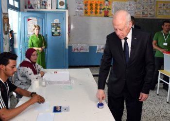 Référendum en Tunisie : la nouvelle Constitution adoptée !