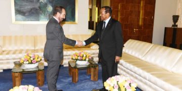 Ambassadeur d’Espagne au Cameroun : les adieux à Paul Biya