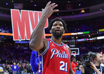MVP saison 2023 : La Consécration pour le camerounais Joël Embiid !