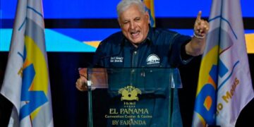 Panama : l’ancien président Ricardo Martinelli condamné à plus de 10 ans de prison
