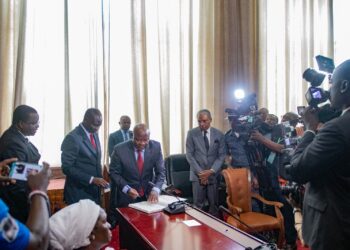 Assemblée Nationale: André Noel Essian nommé Secrétaire général