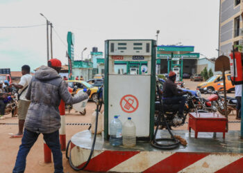 Hausse des prix des carburants : La menace d’une grève générale plane