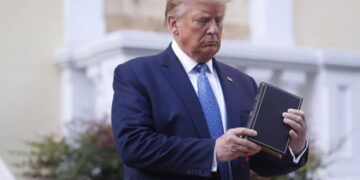 Etats-Unis : Donald Trump paye une garantie bancaire réclamée par la Justice