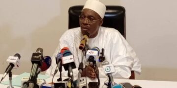 Cameroun: Interdiction de sortie du territoire pour Issa Tchiroma Bakary