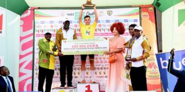 Cyclisme : Chantal Biya récompense les coureurs à Yaoundé