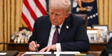 Diplomatie américaine : Trump rappelle près de 30 ambassadeurs, l’Afrique en première ligne