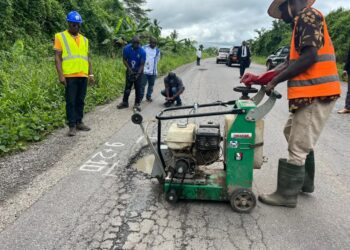 Cameroun : 7 000 milliards FCFA engloutis, le réseau routier reste un champ de ruines