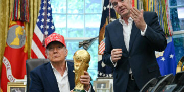 Mondial 2026 : entre arbitres refoulés, visas au compte-gouttes et fans sous surveillance, le football sombre dans le chaos américain